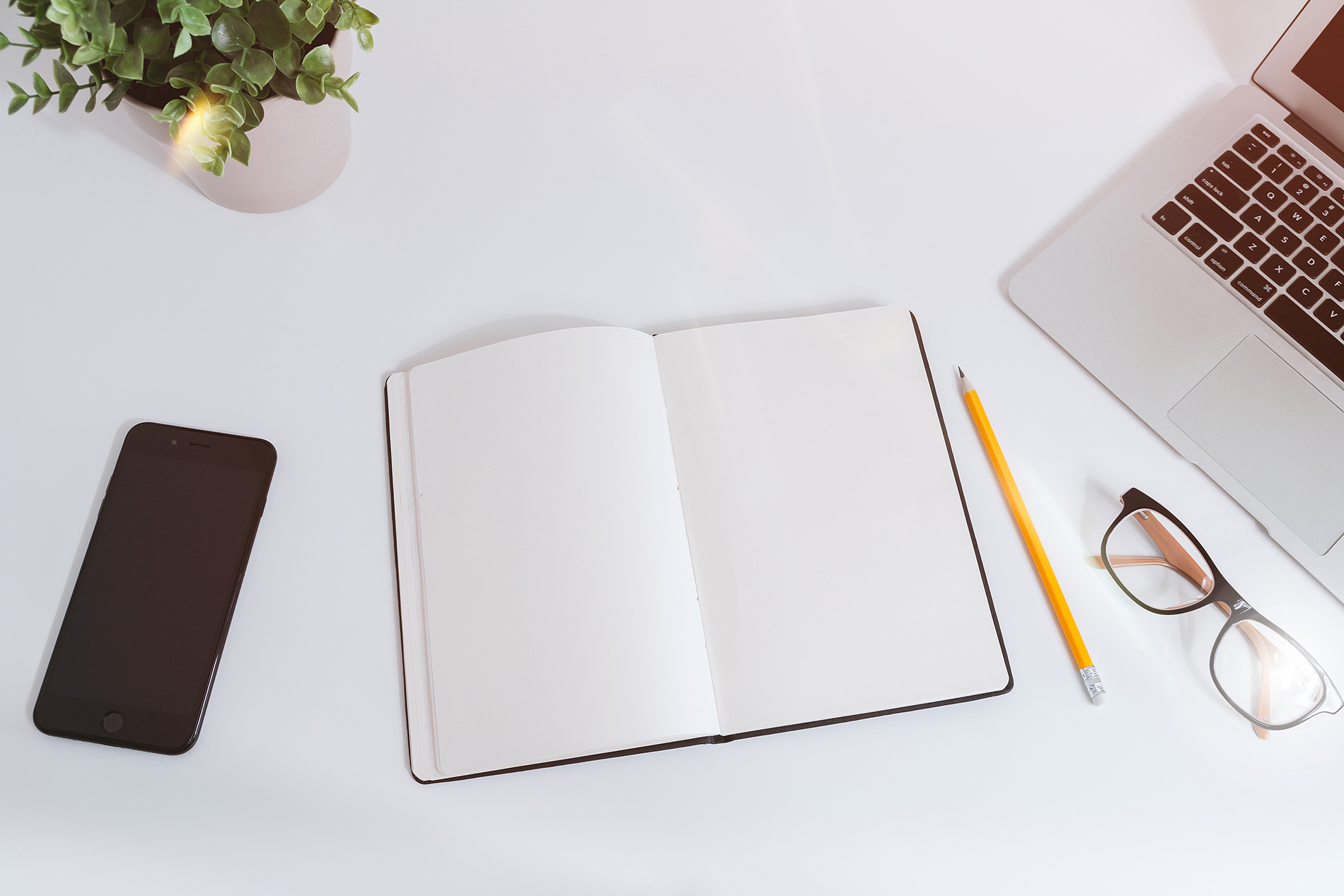 Support & Relation Employé. Un service RH de proximité.